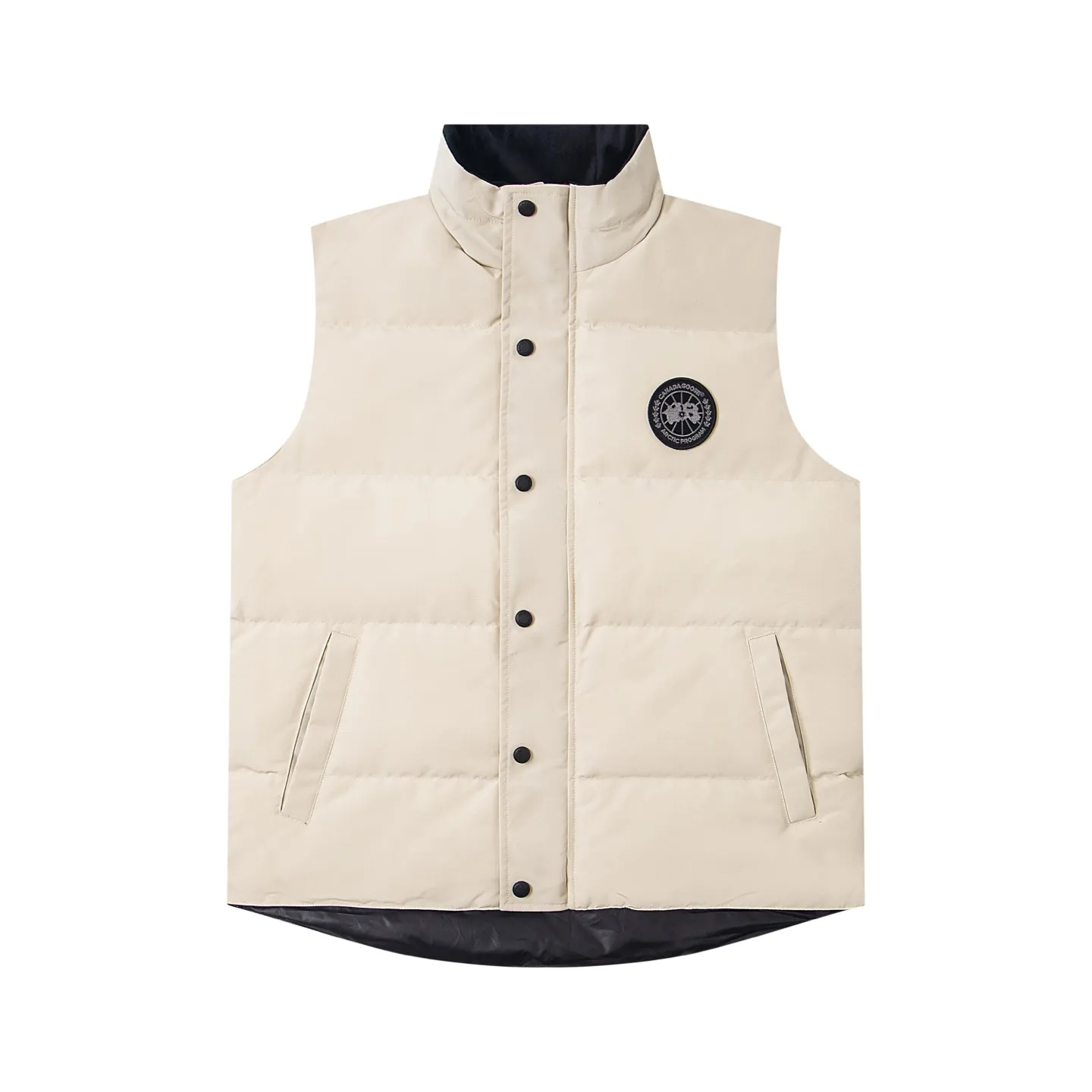 P360 Canada Goose/Canada Goose Black Label #Freestyle Crew 4151mb men's and women's vest down ➖ Imported Behringer embroidery machine customized 10,000-needle embroidery label! ➖ Imported 21-count polyester-cotton blended original fabric, using Feather-Light 10D waterproof coating fabric, made of 84.5% polyester fiber and 15.5% cotton, 100% the best feel in the entire network! ➖ The genuine official website uses the national standard 80 white duck down, and will never be misled by false claims such as 90 down or goose down! ➖ 100% nylon nylon lining with double double-layer sealing design to prevent velvet from running away. Top-grade polar fleece is used in the collar and pockets to keep warm and comfortable! ➖ Yoshida YKK provides original custom-made electroplated sliders. YKK two-way lockable zippers are tight and smooth and will not peel off paint! ➖ 3M composite original Velcro is durable, and all accessories and hardware are disassembled and customized! ⛔No slander, no exaggeration, no need for too much copywriting, because it is focused, it is professional!  SIZE: XS S M L XL XXL